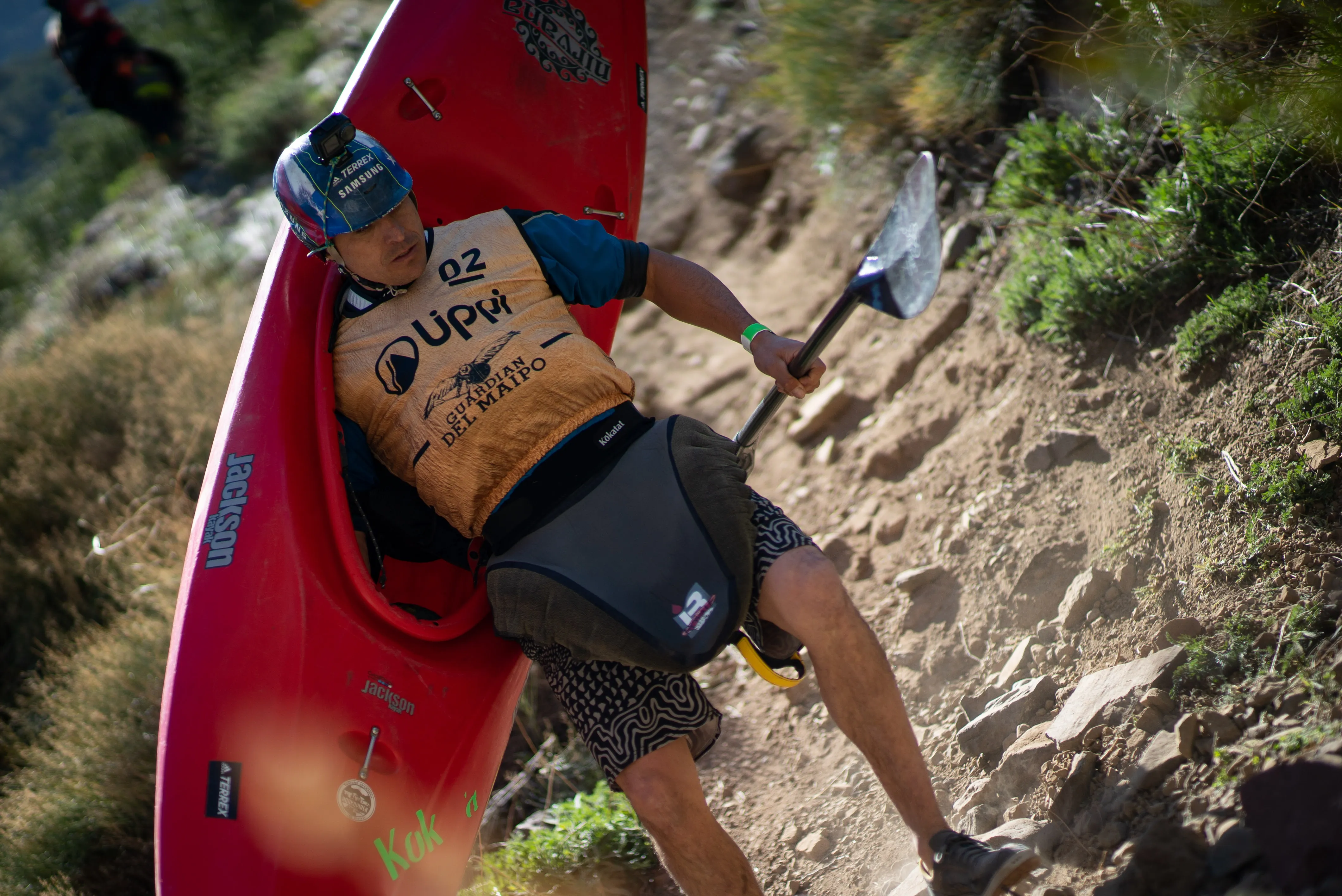 Kayakista en el slalom